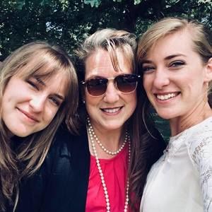 Meet your Posher, Bobye